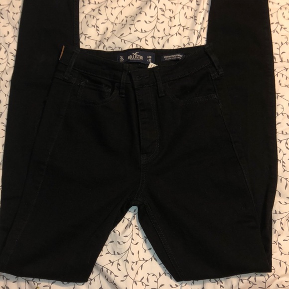 Hollister Denim - Hollister High Rise Jeans - Black